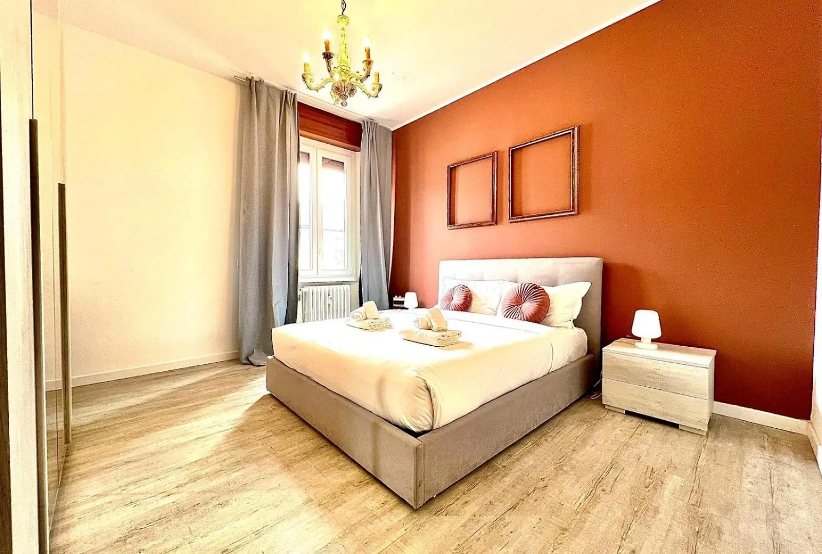 Apartment Apartment-Navigli-House Of Mirrors Milan Italy